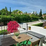 Corner Penthouse Sleeps 4 With Parking * Estepona