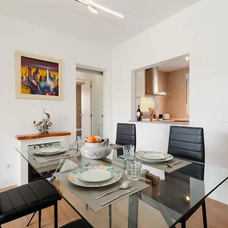 Penthouse - Sleeps 4 - Pool - Parking - Golf Club Appartamento Estepona